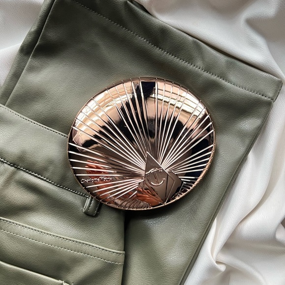 NWT Charlotte Tilbury Bronzer - Picture 4 of 5